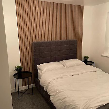 Stunning Central Apartment With Free Parking Шефилд Экстерьер фото