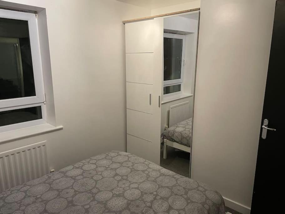 Stunning Central Apartment With Free Parking Шефилд Экстерьер фото
